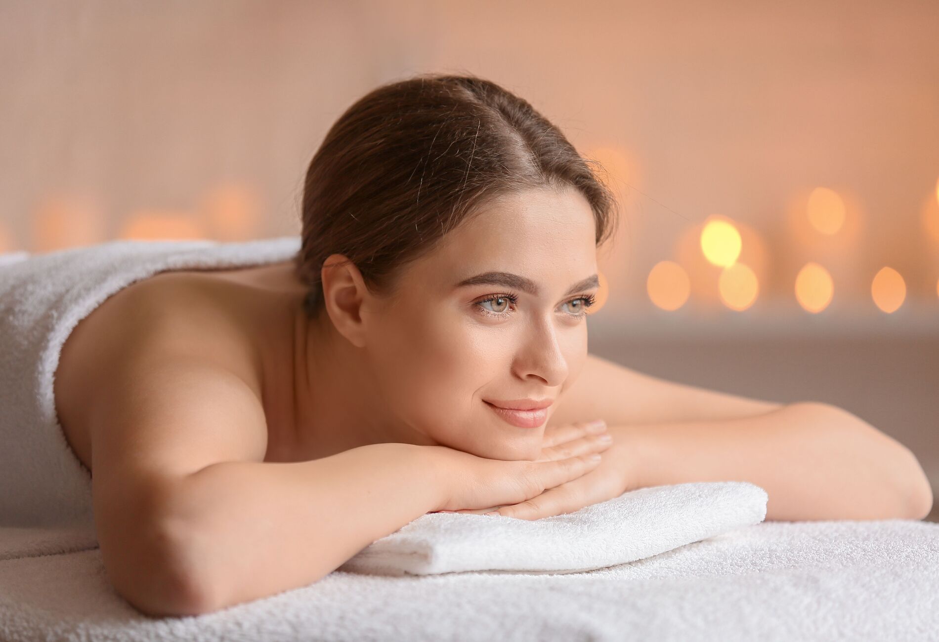 Ontspannen op de massagetafel